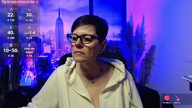 Snapshot of ninarandmann chatting on May 5, 2026, 3:59 pm ninarandmann online show from May 5, 2026, 3:59 pm