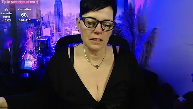 Snapshot of ninarandmann chatting on April 19, 2026, 3:13 pm ninarandmann online show from April 19, 2026, 3:13 pm