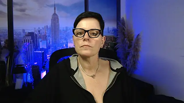 ninarandmann online show from December 19, 2025, 5:59 pm