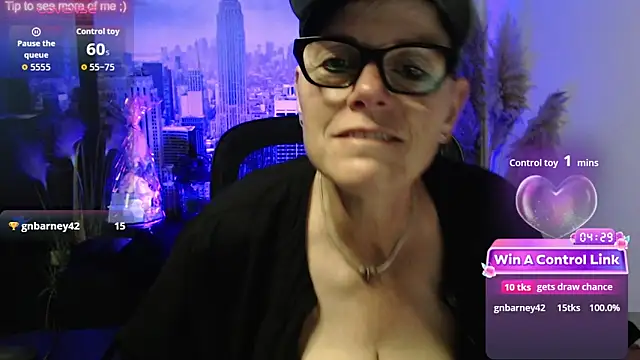 Snapshot of ninarandmann chatting on May 30, 2026, 4:34 pm ninarandmann online show from May 30, 2026, 4:34 pm
