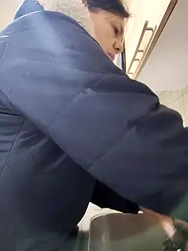 Snapshot of Natasha_milf__ chatting on January 6, 2026, 12:09 pm Natasha milf online show from January 6, 2026, 12:09 pm