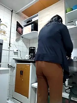 Snapshot of Natasha_milf__ chatting on February 19, 2026, 12:46 pm Natasha milf online show from February 19, 2026, 12:46 pm