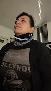 Snapshot of Natasha_milf__ chatting on January 17, 2026, 12:31 pm Natasha milf online show from January 17, 2026, 12:31 pm