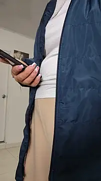 Snapshot of Natasha_milf__ chatting on January 9, 2026, 12:12 pm Natasha milf online show from January 9, 2026, 12:12 pm