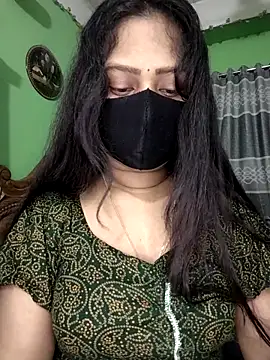 Snapshot of Idhika_Paul chatting on April 25, 2026, 7:55 pm Idhika Paul online show from April 25, 2026, 7:55 pm