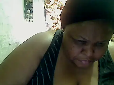 Snapshot of HOTSUGARX5 chatting on May 25, 2026, 12:48 pm HOTSUGARX5 online show from May 25, 2026, 12:48 pm