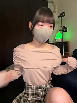 Snapshot of siorin_18 chatting on October 22, 2025, 10:58 am siorin 18 online show from October 22, 2025, 10:58 am