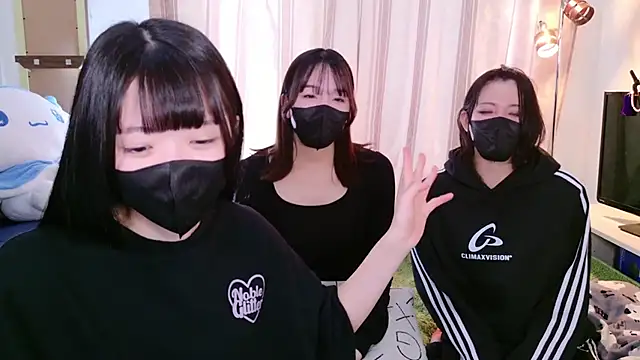 irohani usagi online show from February 7, 2026, 4:31 am