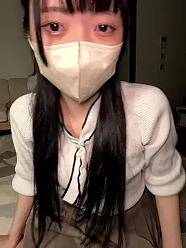 Snapshot of irohani_usagi chatting on November 7, 2025, 1:48 pm irohani usagi online show from November 7, 2025, 1:48 pm