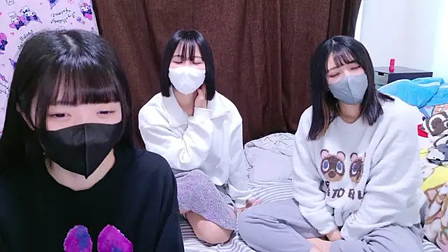 irohani usagi online show from February 15, 2026, 1:06 am