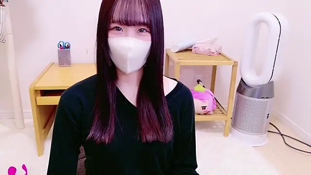 ---momo--- online show from December 29, 2024, 3:44 am