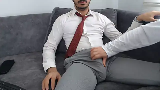 Naughtb0y online show from May 22, 2026, 10:24 am