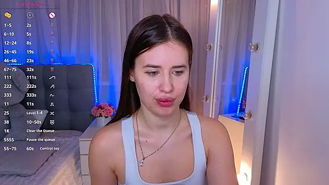 Snapshot of Milkissss chatting on February 25, 2026, 9:47 pm Milkissss online show from February 25, 2026, 9:47 pm