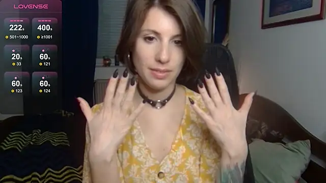 Snapshot of _blackgem chatting on March 6, 2025, 1:48 am  blackgem online show from March 6, 2025, 1:48 am