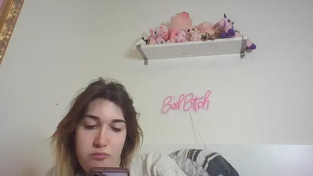 Icy  Diamond online show from October 24, 2025, 6:56 am