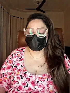 SEXY-Sardarni online show from February 10, 2026, 3:11 pm