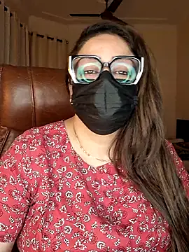 SEXY-Sardarni online show from February 9, 2026, 3:32 pm