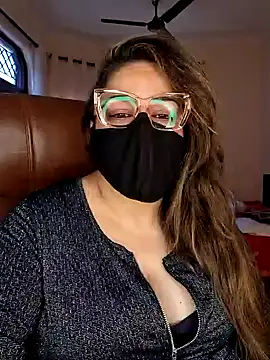 Snapshot of SEXY-Sardarni chatting on February 9, 2025, 6:11 am SEXY-Sardarni online show from February 9, 2025, 6:11 am