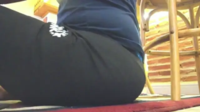 Snapshot of Atenea168 chatting on December 3, 2025, 6:51 pm Atenea168 online show from December 3, 2025, 6:51 pm