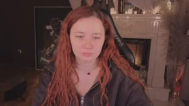 Snapshot of carolina_elf chatting on November 8, 2025, 12:31 pm carolina elf online show from November 8, 2025, 12:31 pm