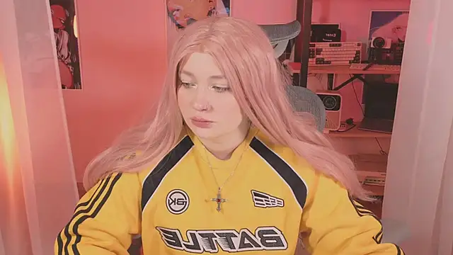 carolina elf online show from April 3, 2026, 7:15 am