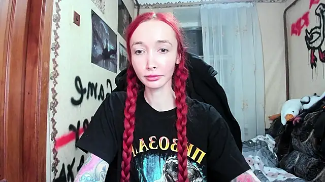 Roxy Silver online show from February 21, 2026, 8:22 pm