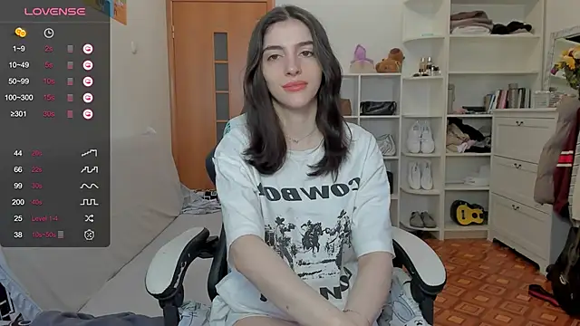 broosnica1 online show from April 12, 2026, 7:44 am