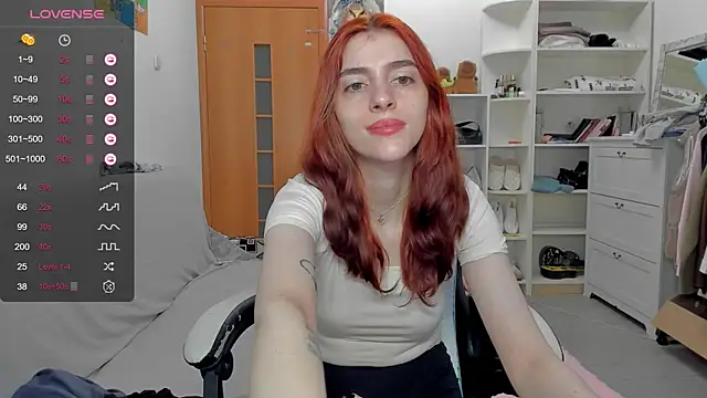 Snapshot of broosnica1 chatting on June 6, 2026, 8:52 am broosnica1 online show from June 6, 2026, 8:52 am