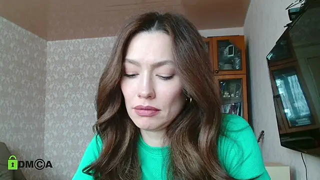 alicia spicy online show from February 28, 2025, 7:37 am