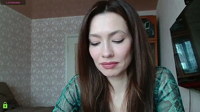 alicia spicy online show from March 15, 2025, 4:13 am