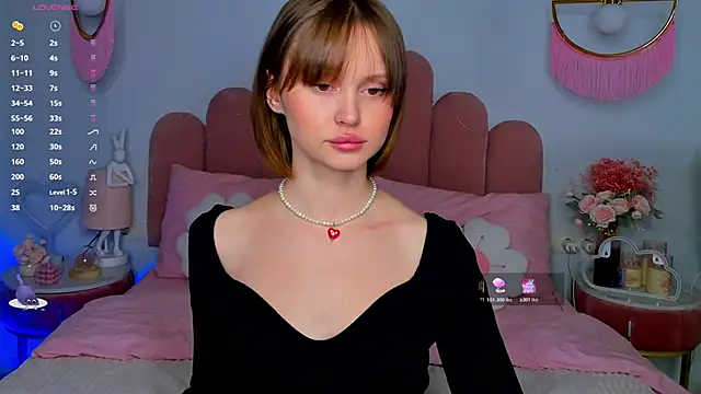 Snapshot of MaryLew chatting on November 22, 2025, 6:12 am MaryLew online show from November 22, 2025, 6:12 am