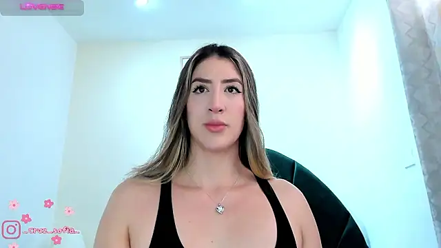  AlejaCruz  online show from February 20, 2026, 5:59 pm