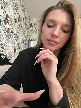 Snapshot of adel_secret chatting on March 3, 2026, 8:27 pm adel secret online show from March 3, 2026, 8:27 pm