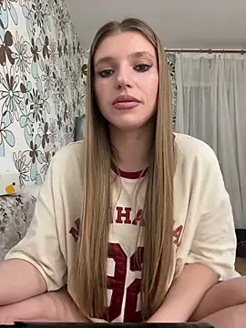 Snapshot of adel_secret chatting on February 10, 2026, 9:25 pm adel secret online show from February 10, 2026, 9:25 pm