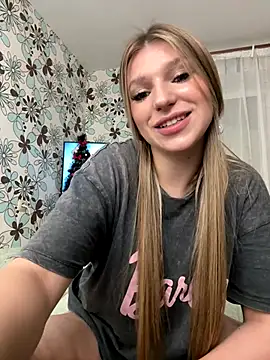 Snapshot of adel_secret chatting on January 5, 2026, 8:34 pm adel secret online show from January 5, 2026, 8:34 pm