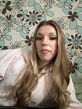 Snapshot of adel_secret chatting on October 16, 2025, 12:35 pm adel secret online show from October 16, 2025, 12:35 pm