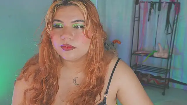 Snapshot of Samanta_cutee chatting on November 18, 2025, 11:35 am Samanta cutee online show from November 18, 2025, 11:35 am