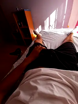 Chofle1 online show from April 27, 2026, 4:16 pm