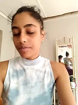 Snapshot of cleopatra-phaedra chatting on February 13, 2025, 8:48 am cleopatra-phaedra online show from February 13, 2025, 8:48 am