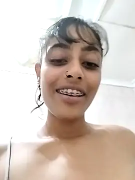 Snapshot of cleopatra-phaedra chatting on December 19, 2024, 8:13 pm cleopatra-phaedra online show from December 19, 2024, 8:13 pm