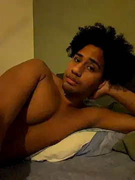 Snapshot of Lokkkki96 chatting on December 4, 2025, 1:54 pm Lokkkki96 online show from December 4, 2025, 1:54 pm