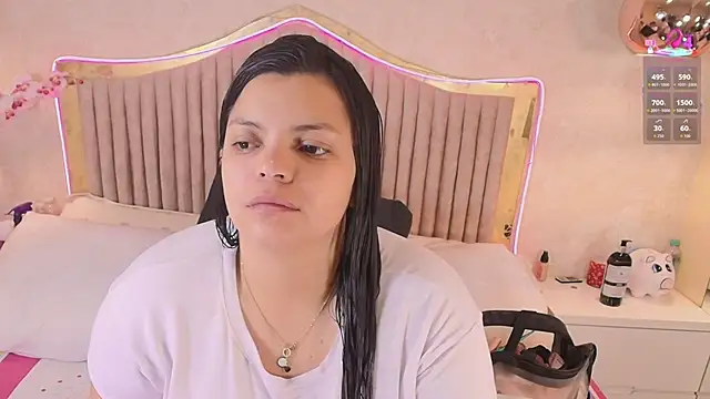 Snapshot of Kismett_aziz chatting on February 24, 2026, 3:51 am Kismett aziz online show from February 24, 2026, 3:51 am