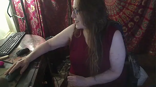 Snapshot of Ireallysquirt chatting on February 23, 2026, 4:36 am Ireallysquirt online show from February 23, 2026, 4:36 am