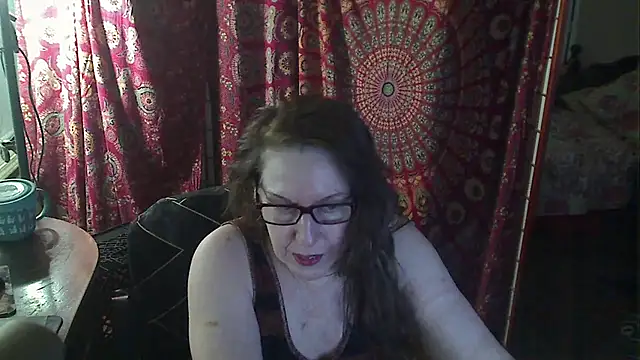 Snapshot of Ireallysquirt chatting on February 26, 2026, 3:39 am Ireallysquirt online show from February 26, 2026, 3:39 am