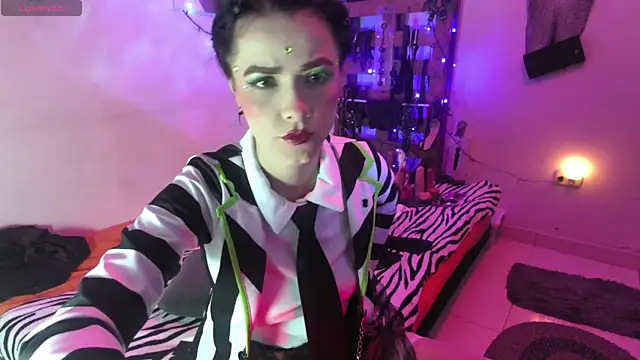 Snapshot of _Hanna_white_ chatting on September 24, 2025, 10:27 pm Hanna white online show from September 24, 2025, 10:27 pm