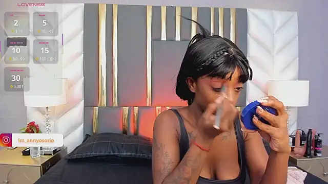 Snapshot of Anny_osorio chatting on September 26, 2025, 7:32 pm Anny osorio online show from September 26, 2025, 7:32 pm