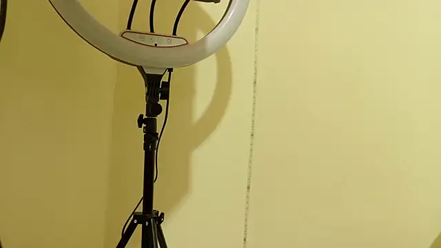 Snapshot of Amarantha_love69 chatting on February 14, 2026, 12:22 am Amarantha love69 online show from February 14, 2026, 12:22 am