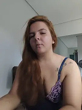 Bruninha Hot10 online show from May 15, 2026, 4:27 pm