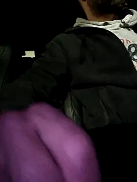 robertilevis online show from March 1, 2025, 7:04 pm