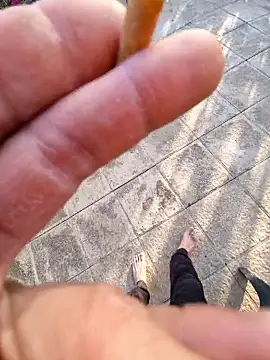 robertilevis online show from February 25, 2026, 4:51 pm